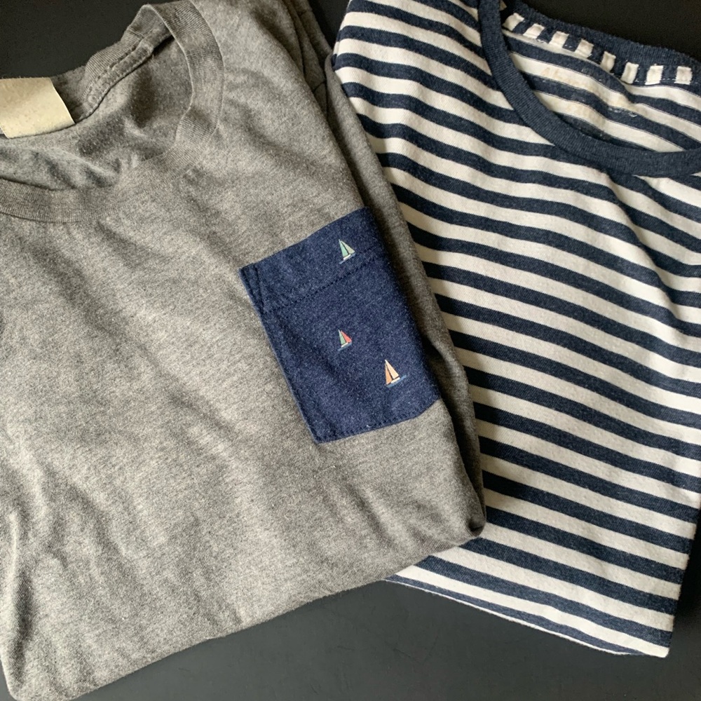 2 Tee Abercrombie & Fitch Bundle Size Extra Small - image 1